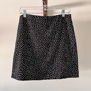 SHEIN Black and White Mini Skirt, size medium(8)